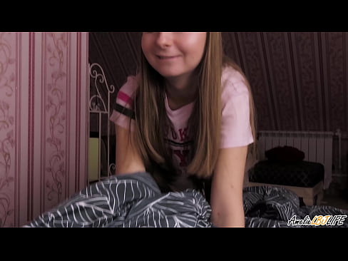 ❤️ Blondie succhia profondamente u so BFF è si sborra in bocca ️ Video porno à co.porno-negrov.ru ❤